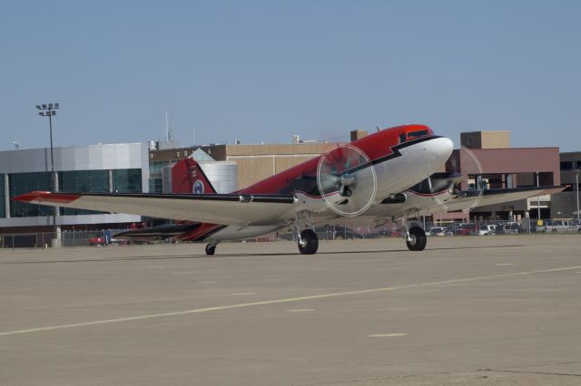 Douglas DC-3 (turbine) (C-GJKB)