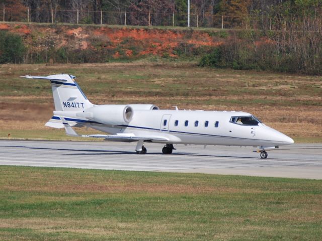 Learjet 60 (N841TT) - In position 18C - 11/15/09