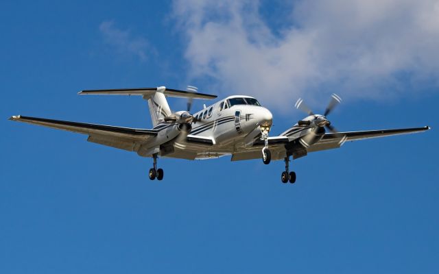 Beechcraft Super King Air 200 (C-GFAL)