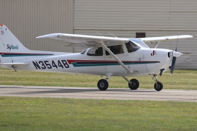 Cessna Skylane (N3544B)