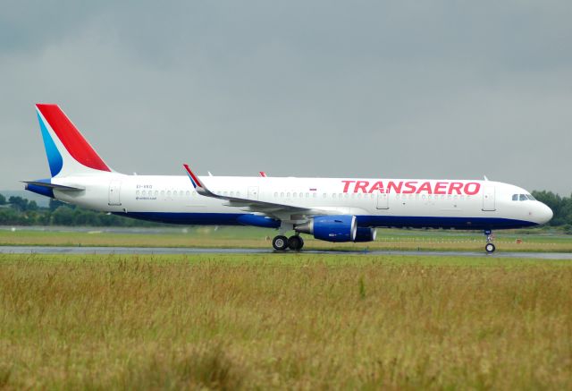 Airbus A321 (EI-VKO)