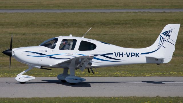 Cirrus SR-20 (VH-VPK)