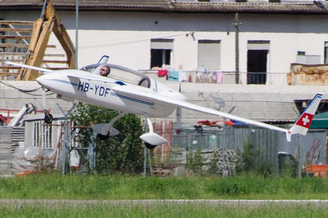 RUTAN VariEze (HB-YDF)