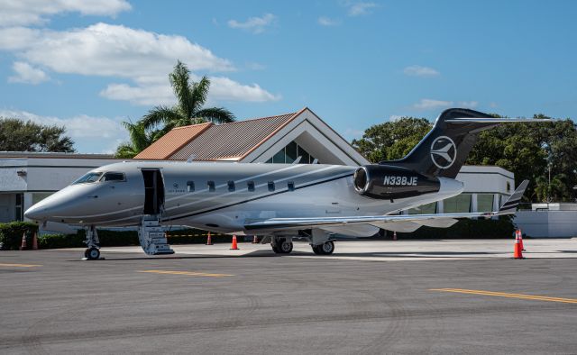 PEREGRINE PJ-3 Falcon (N338JE) - FRESH PAINTED JET EDGE CHALLENGER 300