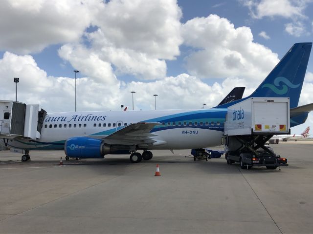 Boeing 737-700 (VH-XNU) - Nauru Airlines 737-300 at BNE