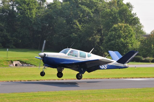 Beechcraft 35 Bonanza (N55SS) - Other party from outside