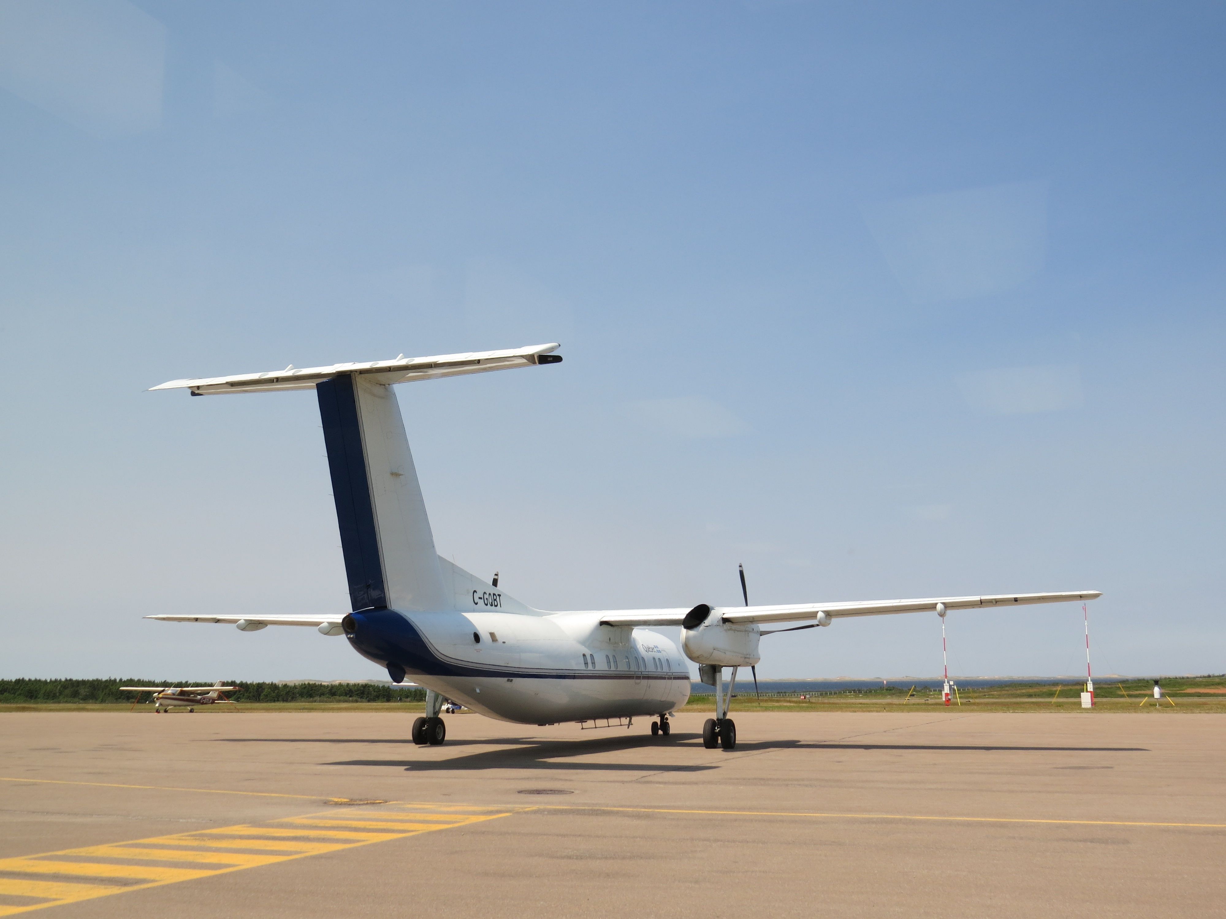 de Havilland Dash 8-200 (C-GQBT) - Québecs air ambulance for non-urgent transport