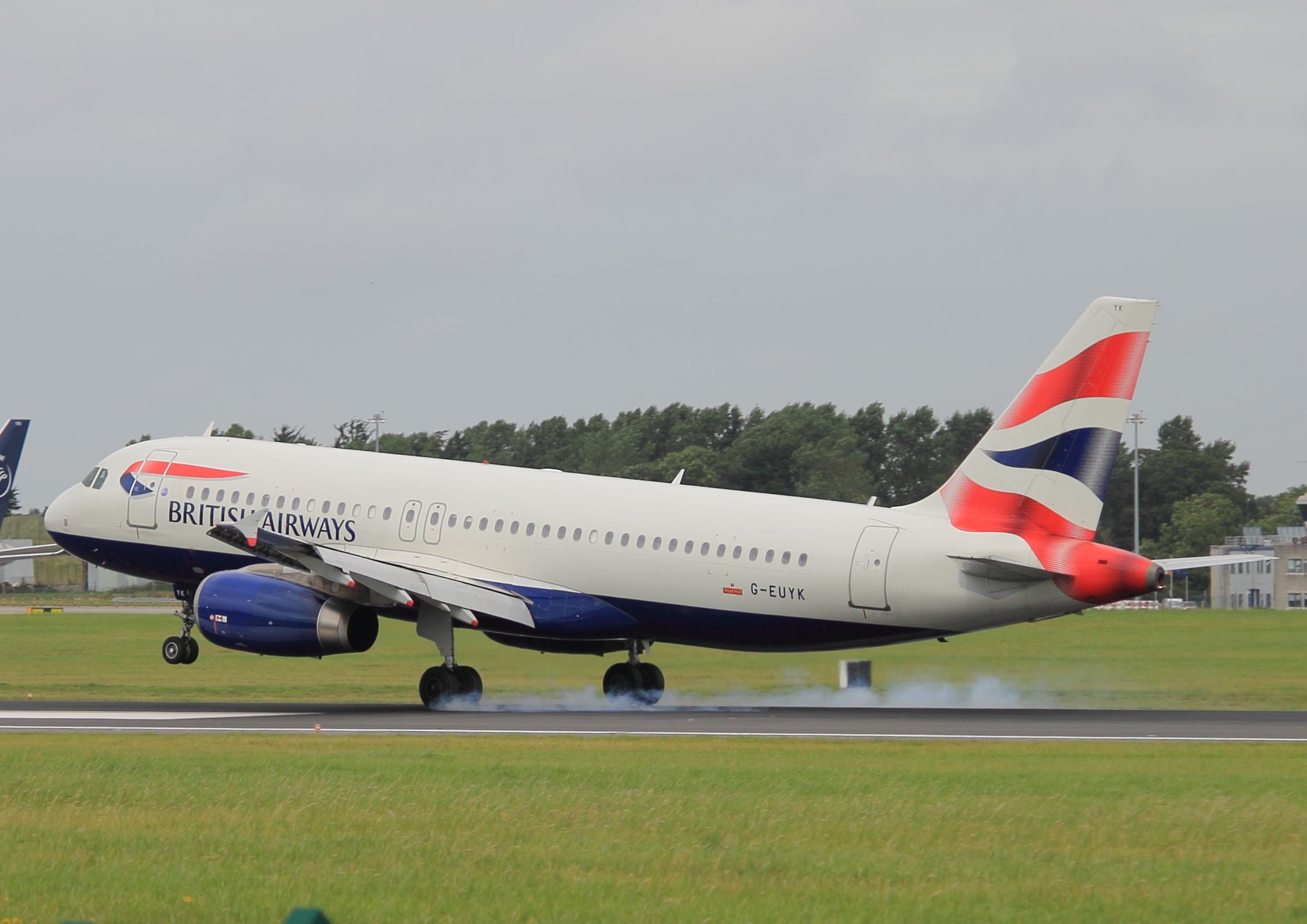 Airbus A320 (G-EUYK) - G-EUYK Airbus A320-232 CN4551 British Airways Dublin 010916.