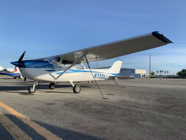 Cessna Skyhawk (N733AJ) - Aamro Aviation Ramp