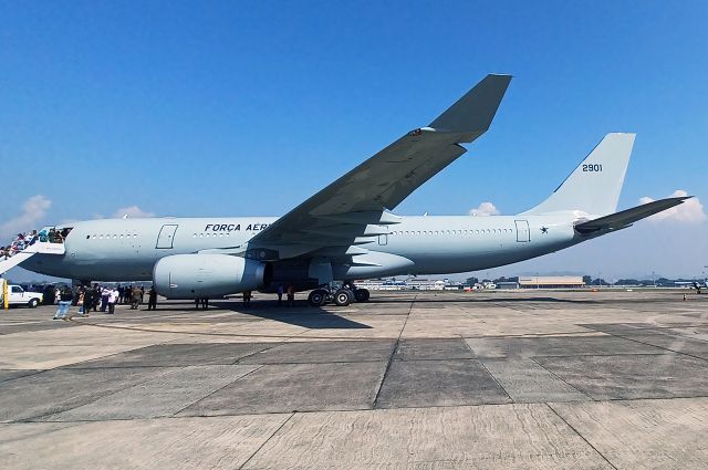 Airbus A330-300 (FAB2901)