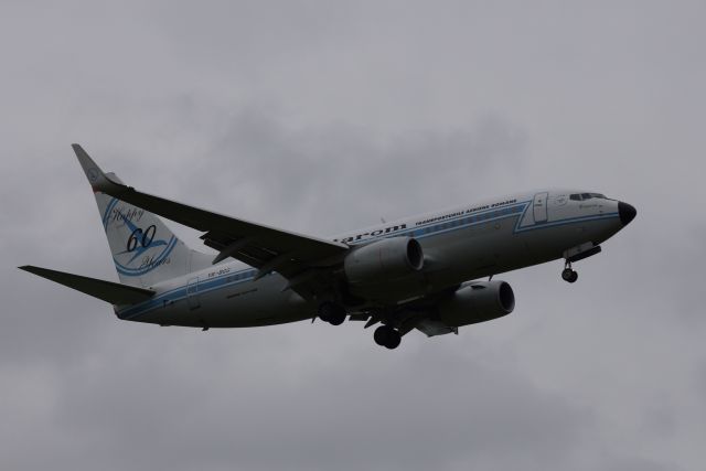 Boeing 737-800 (YR-BGG)