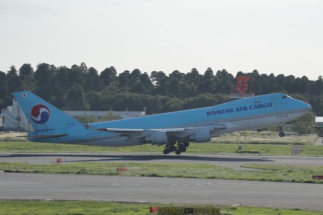 Boeing 747-400 (HL7602)