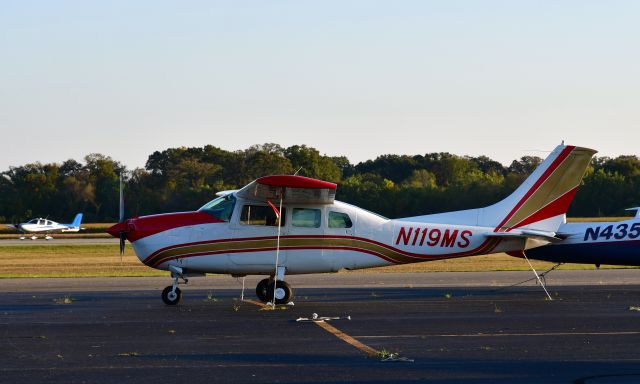 Cessna Centurion (N119MS) - Aeronorth Cessna 210J Centurion N119MS in Ann Arbor 