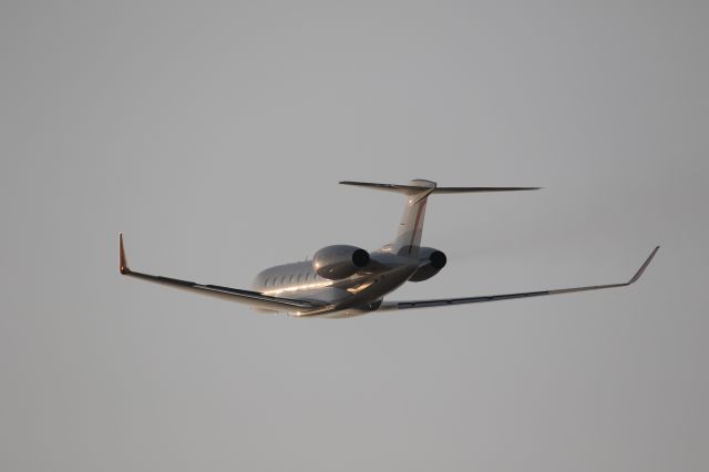 Gulfstream Aerospace Gulfstream G650 (VP-CKV) - 05 April 2017:Gulfstream Aerospace Gulfstream G650ER (G-VI)