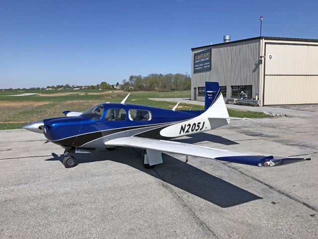 Mooney M-20 (N205J)