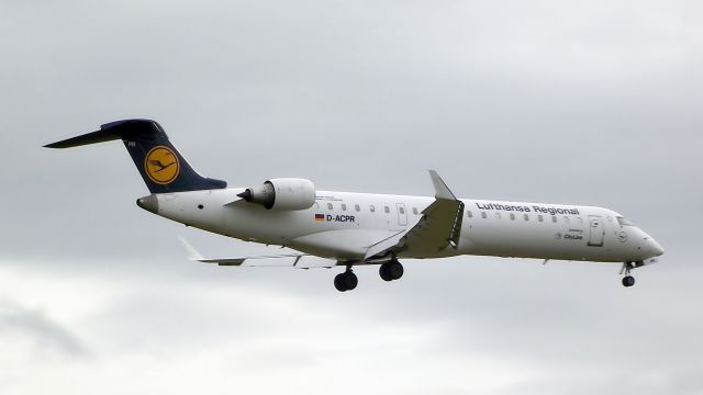 Canadair Regional Jet CRJ-700 (D-ACPR) - Lufthansa