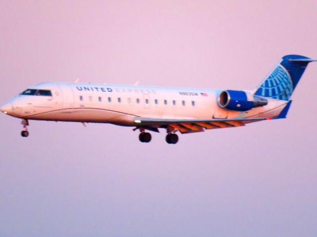 Canadair Regional Jet CRJ-200 (N963SW) - SKW5030br /DEN-JLNbr /01/22/2025
