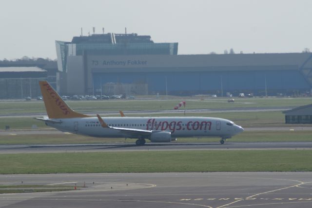 Boeing 737-800 (TC-CPM) - Pegasus Airlines B737-82R cn40012