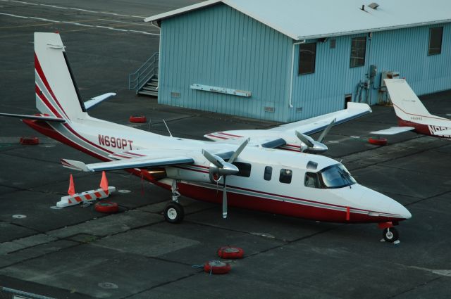 Rockwell Turbo Commander 690 (N690PT)