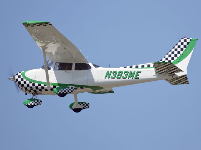 Cessna Skylane (N383ME)