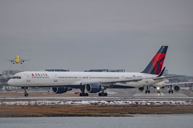 BOEING 757-300 (N592NW) - A sub on the normal ORD route, A Delta 757-300 #2 in line for departure. 