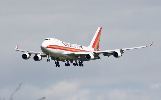 Boeing 747-400 (N706CK) - kalitta air b747-4b5f n706ck landing at shannon 9/5/19.