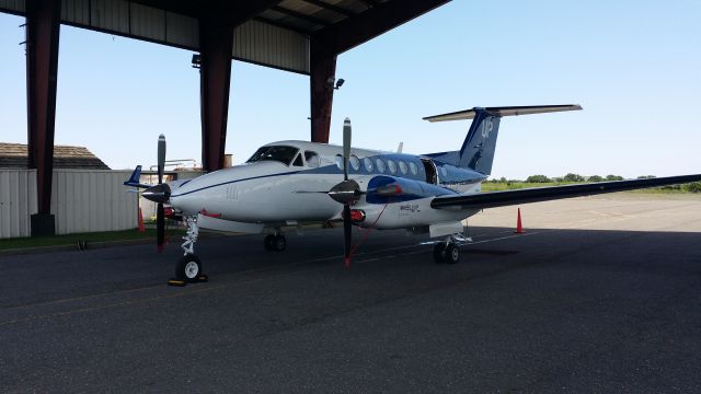 Beechcraft Super King Air 350 (N808UP)