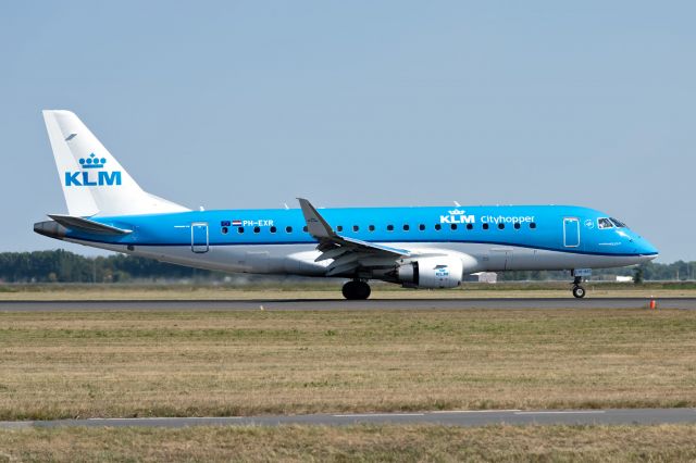Embraer 175 (PH-EXR)