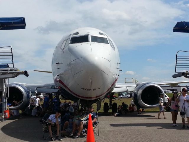 Boeing 737-700 — - B737-300