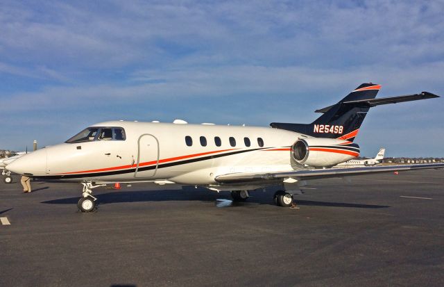 Hawker 800 (N254SB) - 2nd ever upload of N254SB 3/7/16 Signature Flight Support @ KBOS Logan Airport