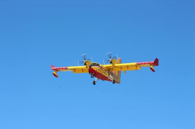 Canadair CL-41 Tutor (C-GQBE) - training flight  before  fire season