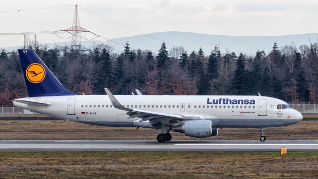 Airbus A320 (D-AIUV)