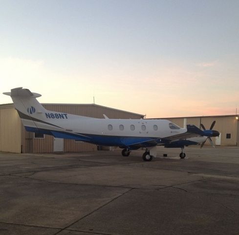 Pilatus PC-12 (N88NT)