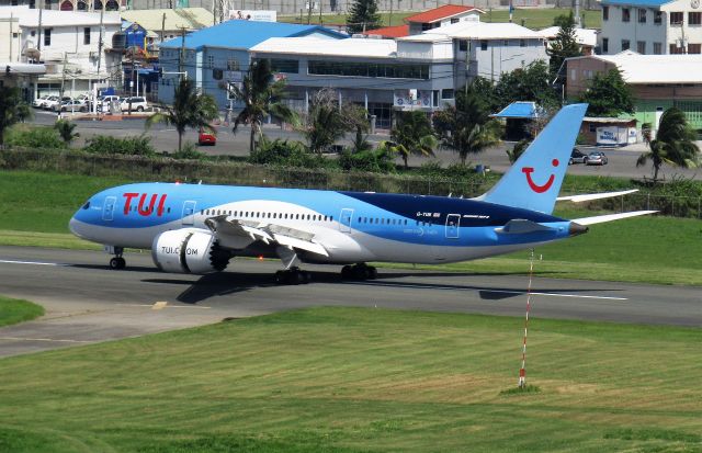 Boeing 787-8 (G-TUII)