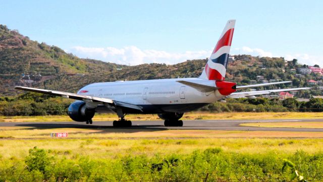 Boeing 777-200 (G-VIIP)