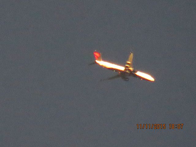 Boeing 737-900 (N834DN)