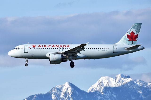 Airbus A320 (C-FDCA)