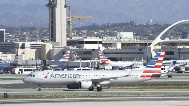 Airbus A321neo (N400AN) - Taxiing to gate at LAX after landing on 25L