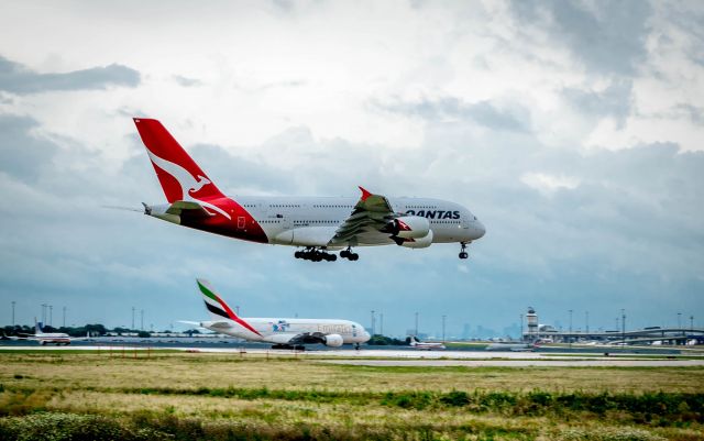 Airbus A380-800 (VH-OQA)