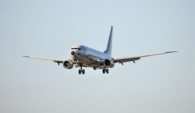 Boeing P-8 Poseidon (16-8852) - P8 on final at Mcghee Tyson!