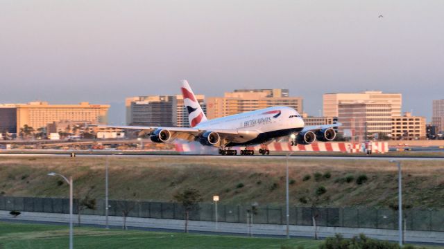 Airbus A380-800 (G-XLED)