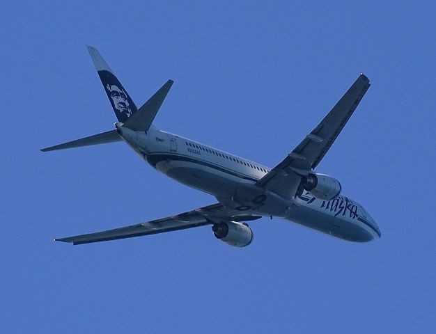 Boeing 737-900 (N303AS)