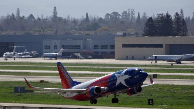 BOEING 737-300 (N352SW) - 20150225-111814.jpgbr /Boeing 737-300 (N352SW)  br /2015-02-25 WN802 San Jose (SJC) Phoenix (PHX) 11:19-->13:50 MST 