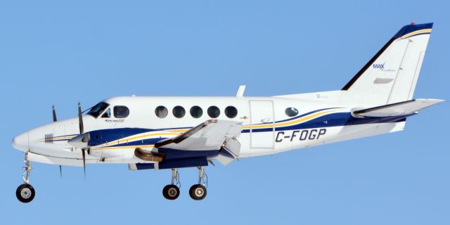 Beechcraft King Air 100 (MAX120)