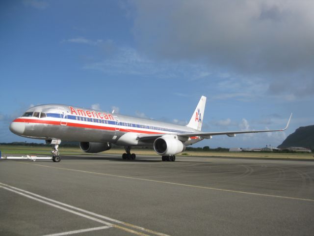 Boeing 757-200 (N620AA)