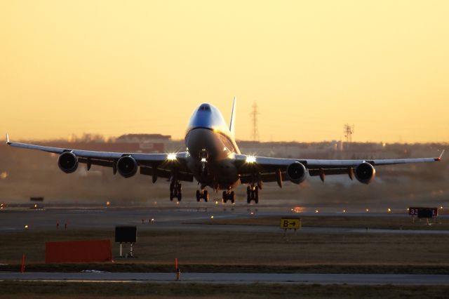 Boeing 747-400 (PH-BFB)