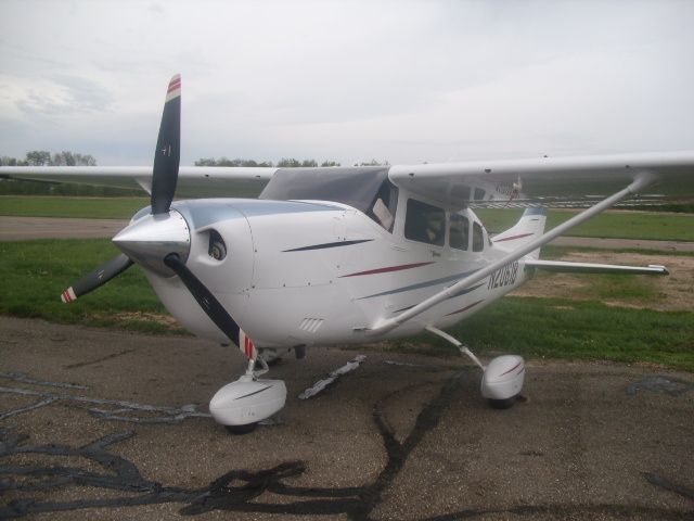 Cessna 206 Stationair (N2061B)