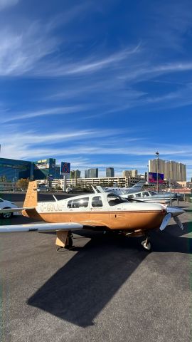 Mooney M-20 (C-GGLL)