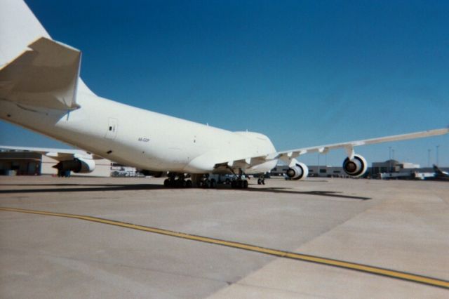 Boeing 747-200 (A6-GDP) - From the Dubai Royal AIr Wing, in Louisville for a horse charter this aircraft was used exclusively for transporting the horses for the Sultan of Dubai.