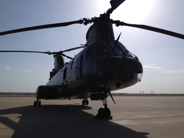 15-3369 — - USMC HMX-1, CH-46E Sea Knight #153369 at Meacham International Airport, Fort Worth, Texas by Fort Worth Aviation Museum.